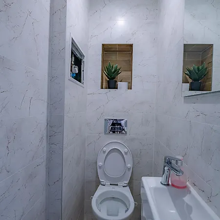 Two Luxury By Ndk And National Stadium With 2 Free Parking Spots Sofia