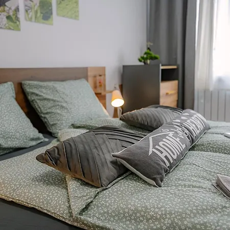 Apartment Two Luxury By Ndk And National Stadium With 2 Free Parking Spots *