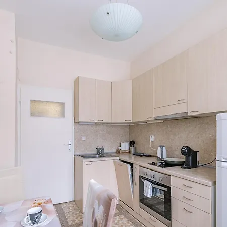 Apartmán Two Luxury By Ndk And National Stadium With 2 Free Parking Spots