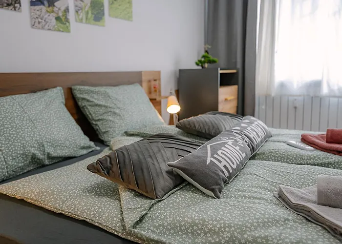 アパート Two Luxury By Ndk And National Stadium With 2 Free Parking Spots *