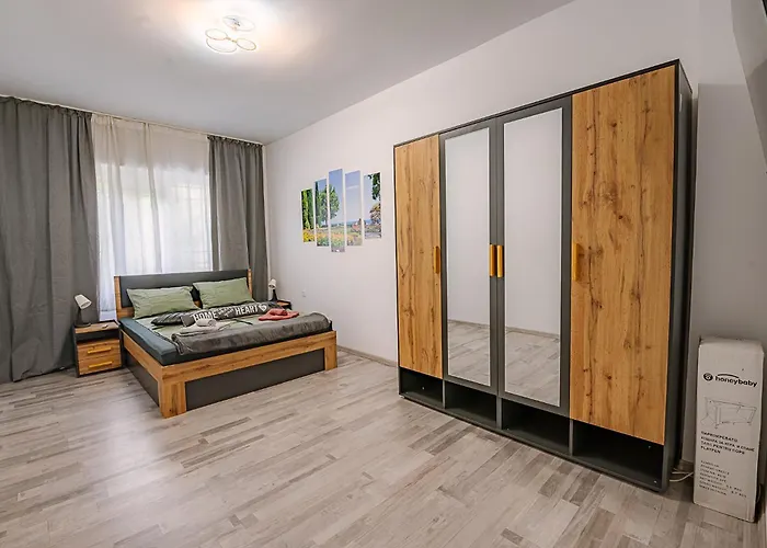 Two Luxury By Ndk And National Stadium With 2 Free Parking Spots