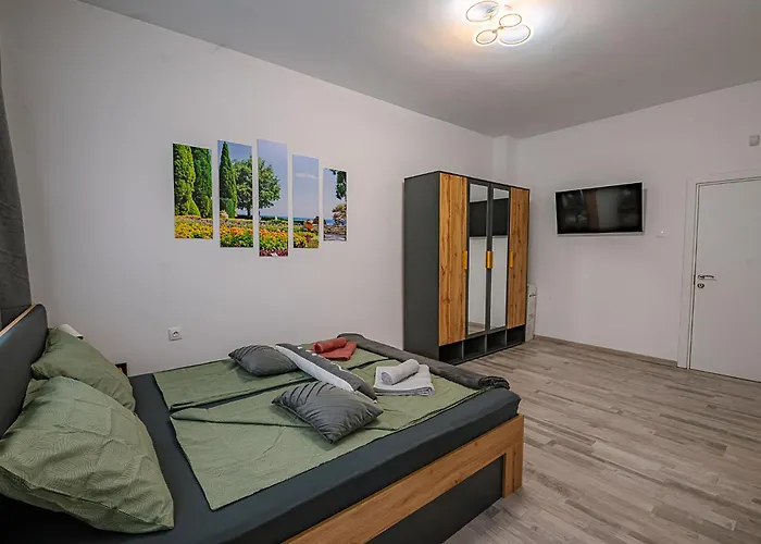 アパート Two Luxury By Ndk And National Stadium With 2 Free Parking Spots