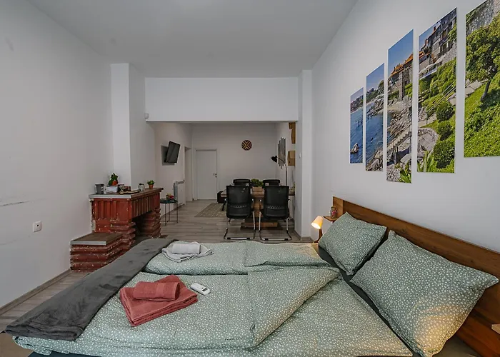 アパート Two Luxury By Ndk And National Stadium With 2 Free Parking Spots *