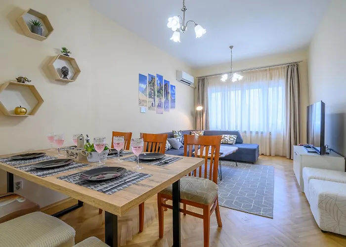 Two Luxury By Ndk And National Stadium With 2 Free Parking Spots アパート *