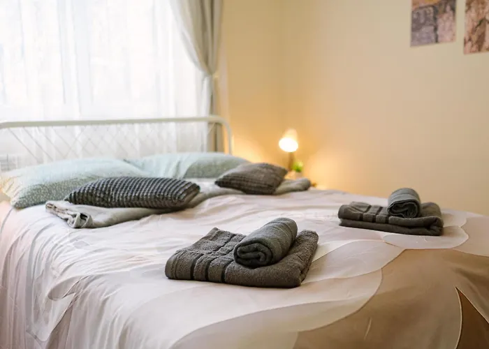 アパート Two Luxury By Ndk And National Stadium With 2 Free Parking Spots